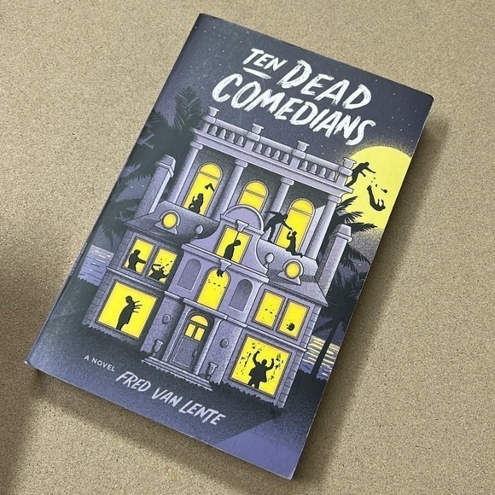 Ten Dead Comedians: A Murder Mystery by Van Lente, Fred BK003